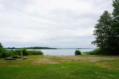 8 Personen Ferienhaus in ADELSÖ