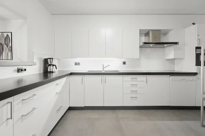 Hübsche Wohnung mit Meerblick