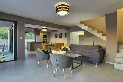 Villa in Valbandon mit privatem Pool