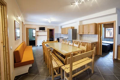 Chalet in der ruhigen Gegend von Antey Saint...