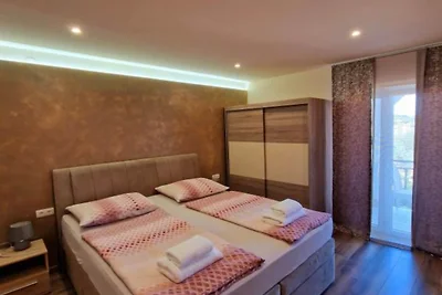 Pansion Belvedere - Two Bedroom Apartment wit...