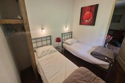 Ferienwohnung in der Nähe der Seilbahn in Les...