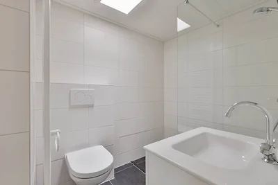 Ruhiger Waldbungalow für Paare