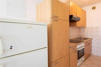 Spacious and Cozy Seafront Apartments - Two B...