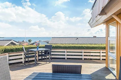 8 Personen Ferienhaus in Sjølund-By Traum