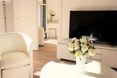 Moderne 3-Zimmer-Wohnung im Stadtzentrum, 1 M...