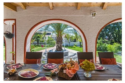 Villa in Porec mit Schwimmbecken