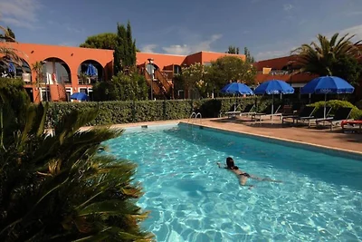 2 Zimmer, 4 Personen, Poolseite