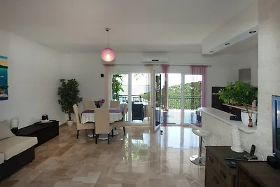 Wonderful Visinisce Apartments with Terrace a...