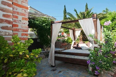 Rustical Villa VERDE with pool