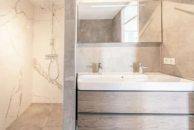 4-Personen-Apartment mit Meerblick