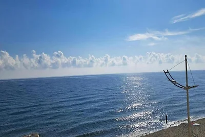 Appartement an einem weiten Strand auf...