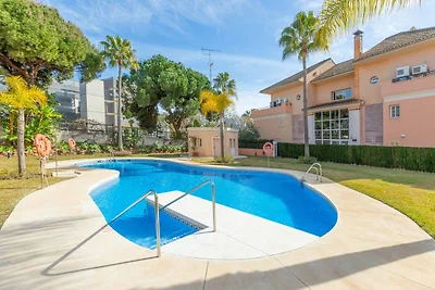 Mar Bella - Apartment In Marbella.