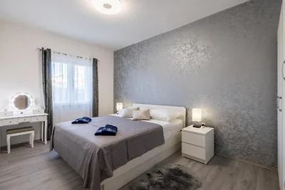 One-Bedroom Apartment With Garden View