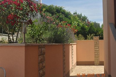 Apartments Vala - Studio Apartment with Balco...