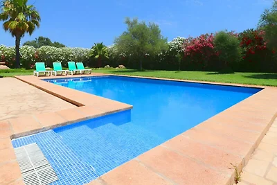 Haus in Campos mit Pool in der Nähe von Es...