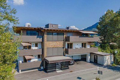 Wohnung in Brixen im Thale mit einem Garten