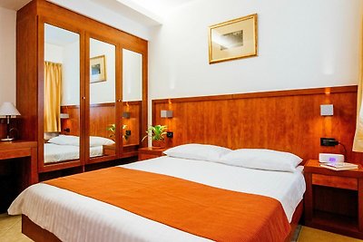 Appartmenten 4**** in Zaton Holiday Resort, m...