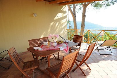 Charmantes Ferienhaus mit privatem Pool