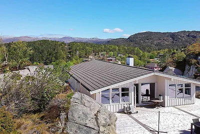 12 persoons vakantie huis in Fitjar
