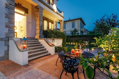 Villa in Lucca nahe historischen Mauern