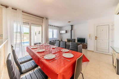 Villa recentemente ristrutturata ideale...