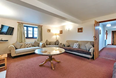 Luxuriöses Ferienhaus mit Pool und Tennis, Ke...