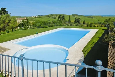 Wohnung in Toskana mit Pool und Golf