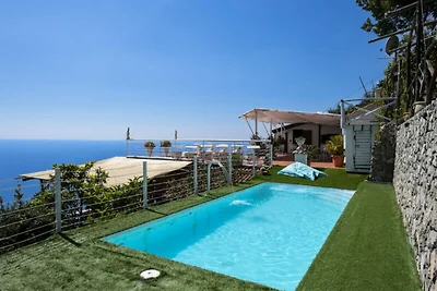 Villa in Amalfi mit Pool und Meerblick