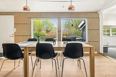 4 stelle case ad Hals