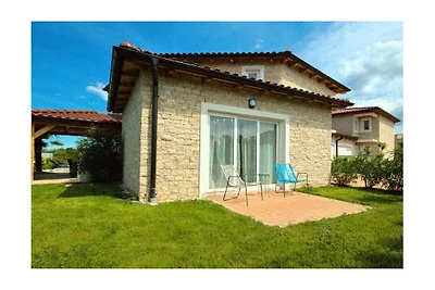 Villa in Rošini mit Schwimmbecken