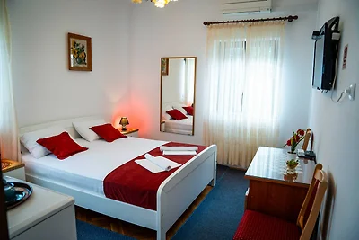 Guest House Cesic - Double Room No7