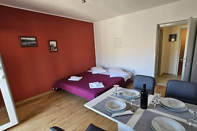 Wohnung in der Küstenstadt Grebastica