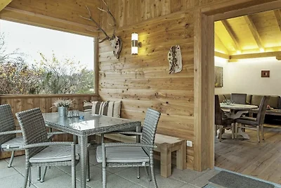 Hütte in Ainring mit Schwimmbecken