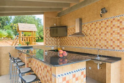 RomanÃ Des Figueral - Villa Con Piscina...