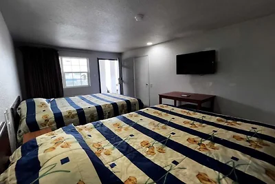 2 Queensize Bedden Niet Roken