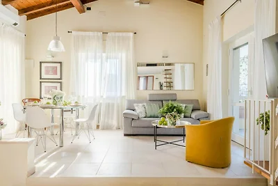 10 bedroom luxury villa in Lucca