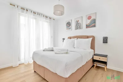 Modernes Apt. mit Balkon -6P-Proche...