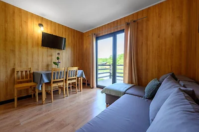 Eingeschossiges Ferienhaus am Teich Nr. 10
