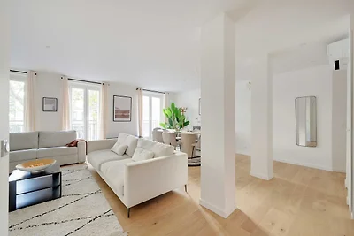 Hervorragende Wohnung mit Klimaanlage – 2 Sch...