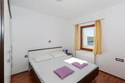 Appartamento con vista sulla piscina a...