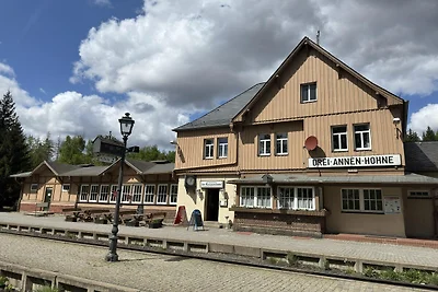Appartementenhuis historisch treinstation, Dr...