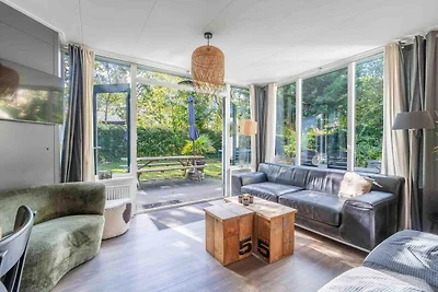 Geschmackvoll eingerichteter Bungalow für 6 P...