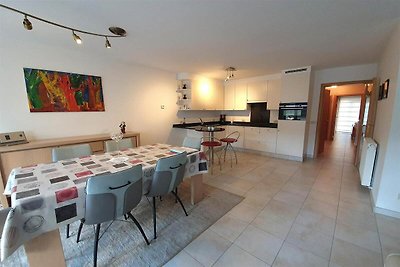 Appartement avec un emplacement central à...