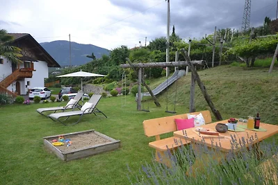 Ferienwohnung in Kuens mit Barbecue