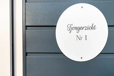 Schönes Ferienhaus mit Boot und Anlegesteg