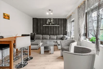 Ruhiges Ferienhaus in Nehren mit Garten
