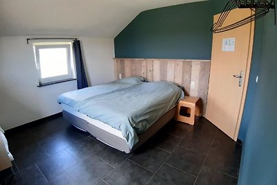 Geräumiges Ferienhaus in Houffalize mit Sauna