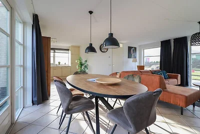 Wellness-Villa am Strand für 6 Personen