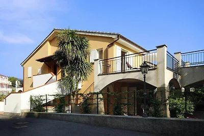 Appartamento a San Bartolomeo Al Mare